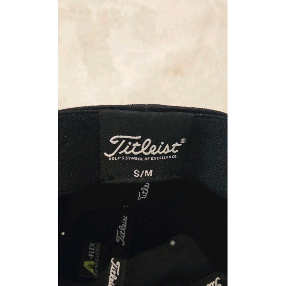 TITLEIST MENS SMALL/MEDIUM FITTED BLACK HAT - Picture 6 of 6